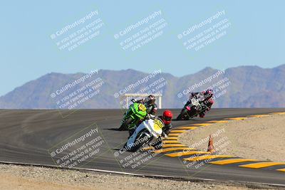 media/Oct-29-2022-CVMA (Sat) [[14c0aa3b66]]/Race 4 500 Supersport-350 Supersport/